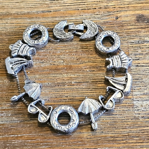 Vintage Tofa Silver Summer Time Beach Charms Bracelet - Picture 2 of 5